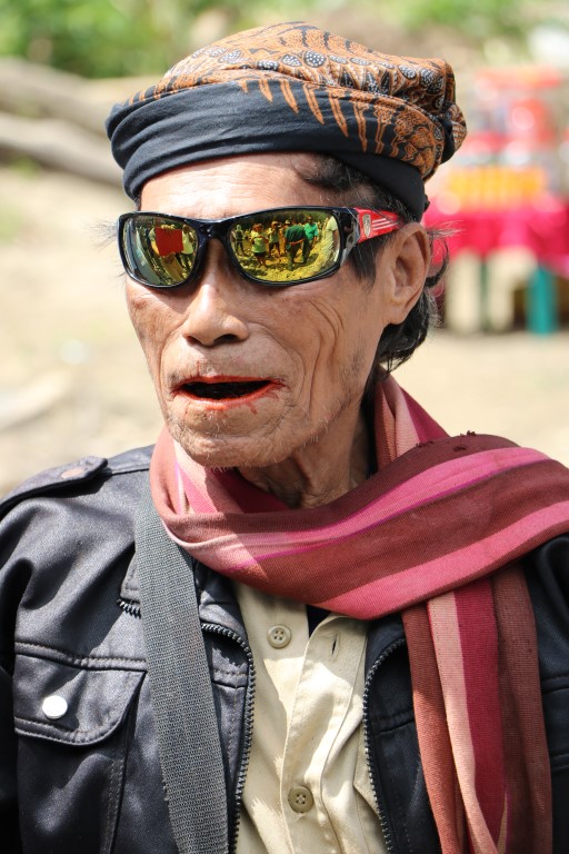 A gentleman from one of the traditional villages shows the effects of long term betel nut chewing.  Red stained mouth and rotting teeth.  Apparently the betel nut may give you a mild ‘high’ but it does become habit forming for some.

